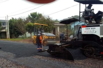 PAVIMENTAÇAO ASFÁLTICA NA ALCIRIO HERMES E DUQUE DE CAXIAS